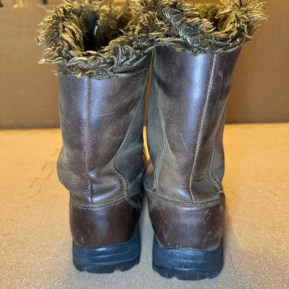 KEEN Bern Baby Bern Winter Boots Women 9 Brown Faux Fur Waterproof Leather Lace